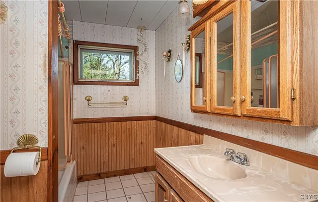 $119,900 | 5498 Lee Centre, Lee Center, NY 13363