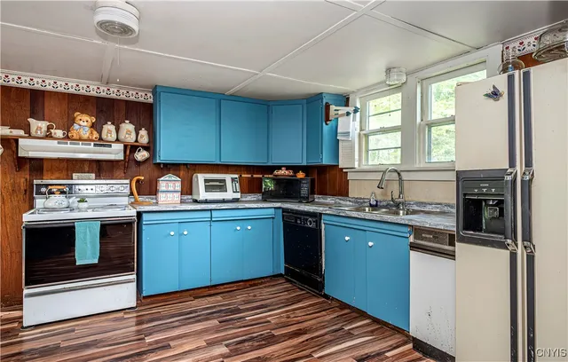 $119,900 | 5498 Lee Centre, Lee Center, NY 13363