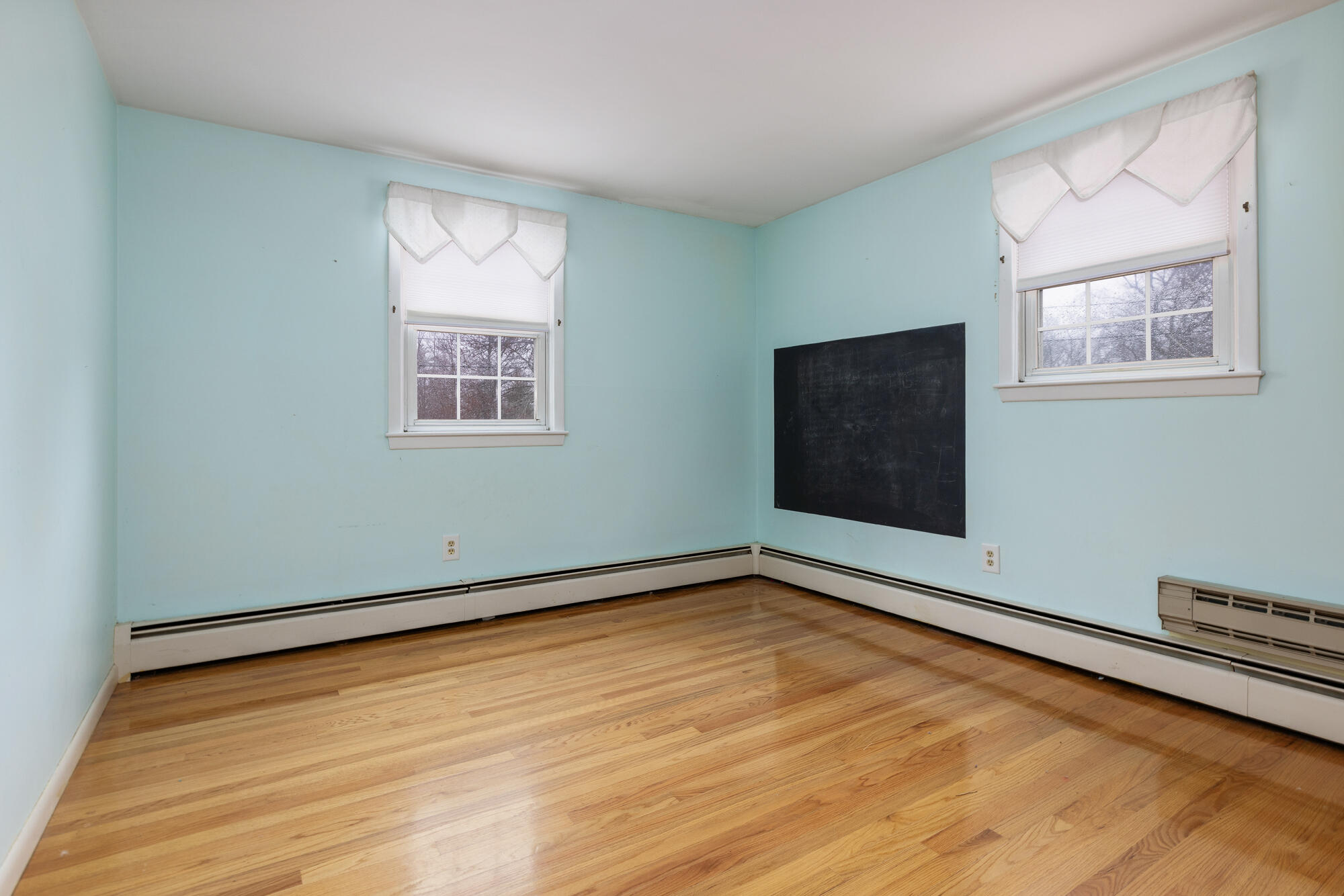 28 Valley Road Cape Elizabeth, ME 04107 - Photo 14 of 38 Bedroom 2