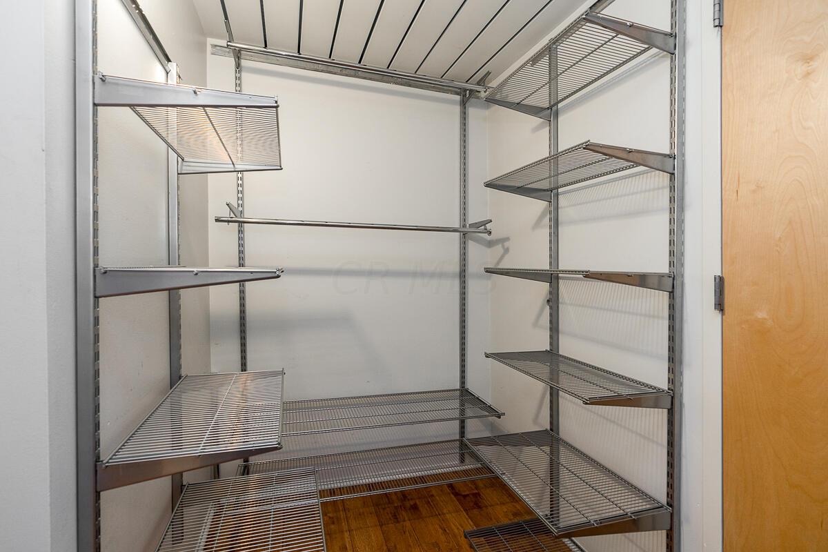 60 East Spring Street, Unit 203 Columbus, OH 43215 - Photo 15 of 40 Walk-In Closet