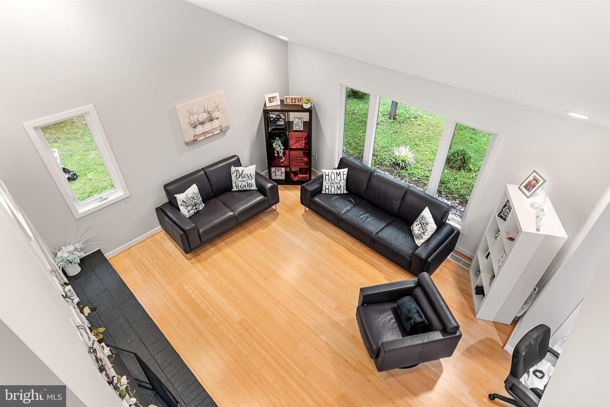 927 Cox Road Moorestown, NJ 08057 - Photo 12 of 61