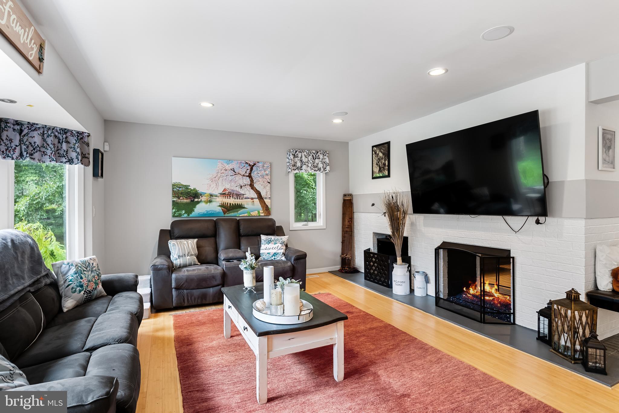 927 Cox Road Moorestown, NJ 08057 - Photo 14 of 61