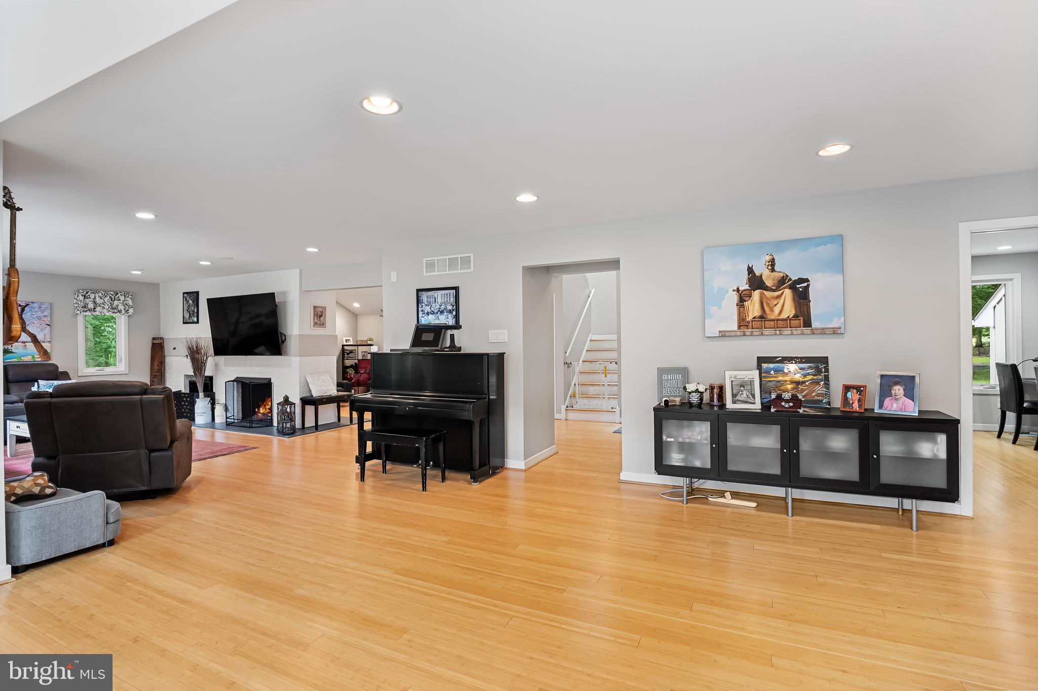 927 Cox Road Moorestown, NJ 08057 - Photo 25 of 61