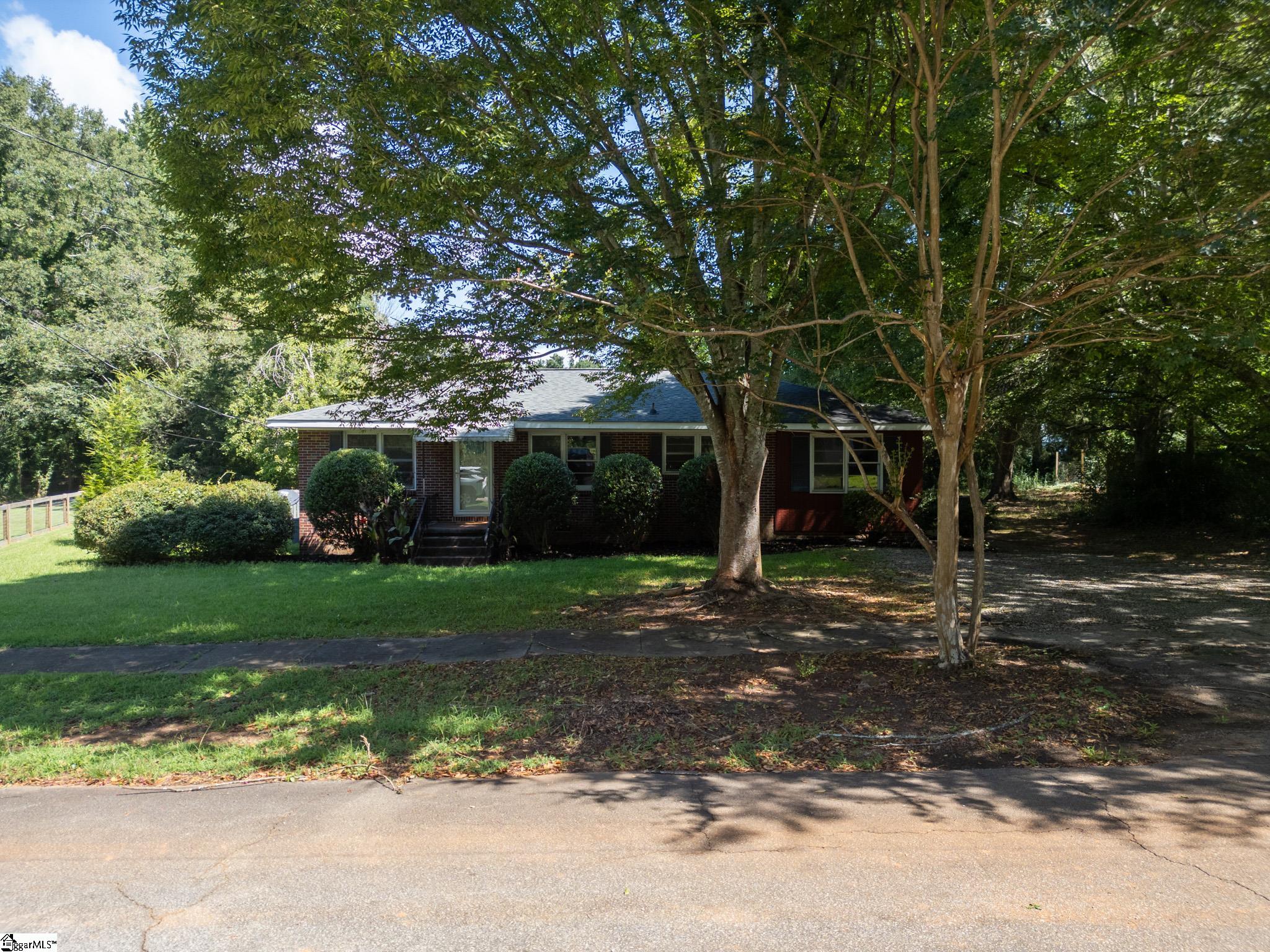 521 East Main Street Pendleton, SC 29670 - Photo 31 of 34 Gallery Image 31