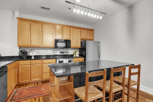 $3,200 | 1535 Caraleigh Mills Court, Unit 102, Raleigh, NC 27603
