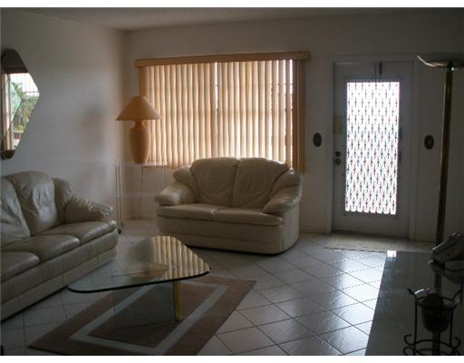 4044 Cornwall C Boca Raton, FL 33434 - Photo 5 of 8 Additional Photo