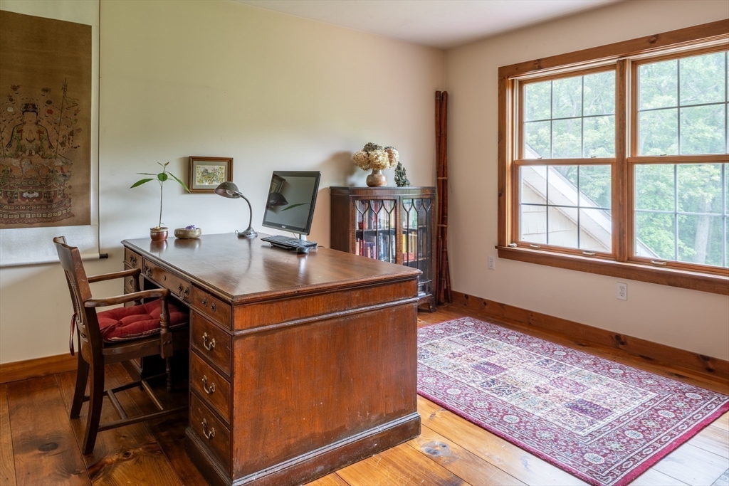 29 Miscoe Hill Road Mendon, MA 01756 - Photo 19 of 26