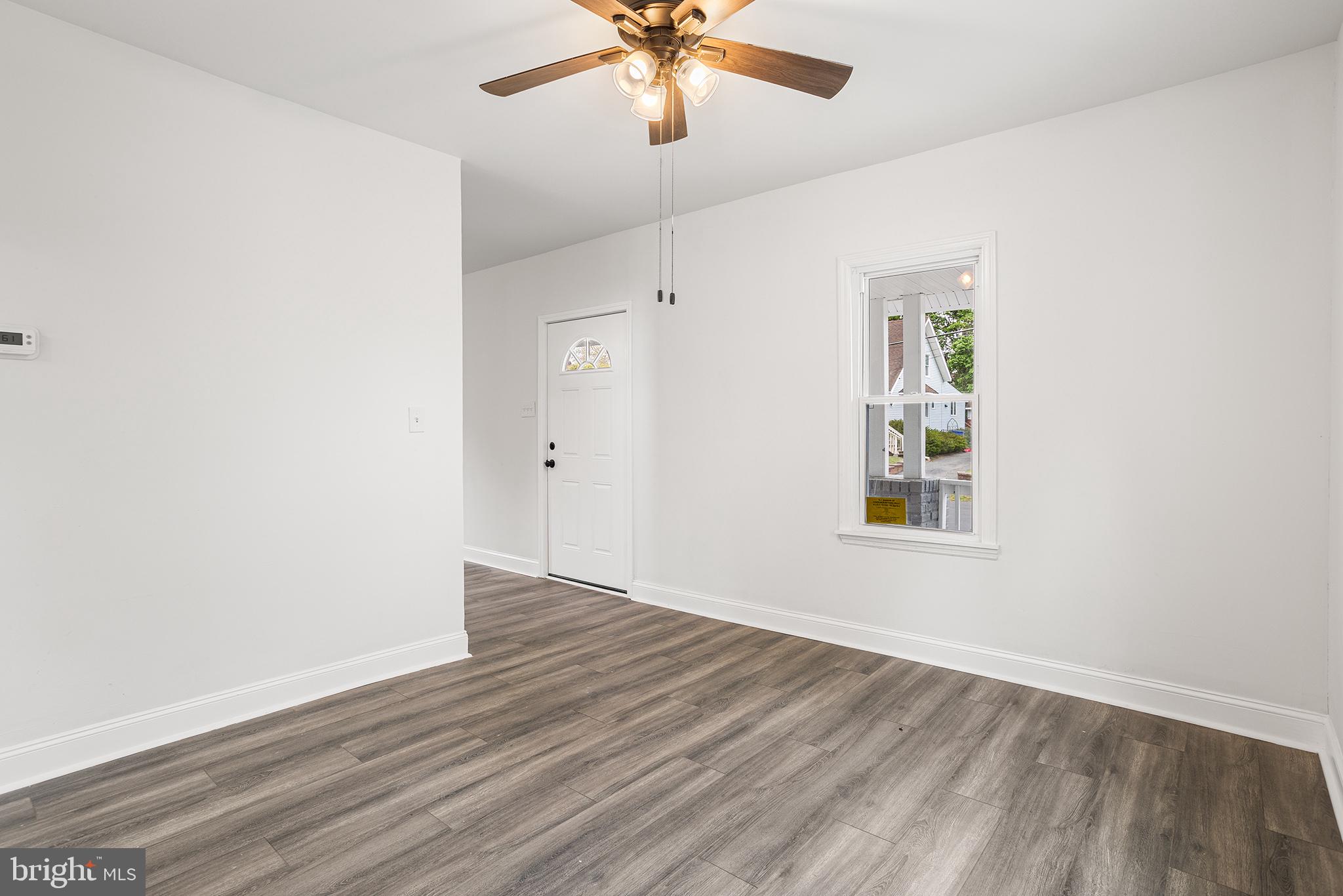 410 Walnut Avenue Laurel Springs, NJ 08021 - Photo 9 of 30
