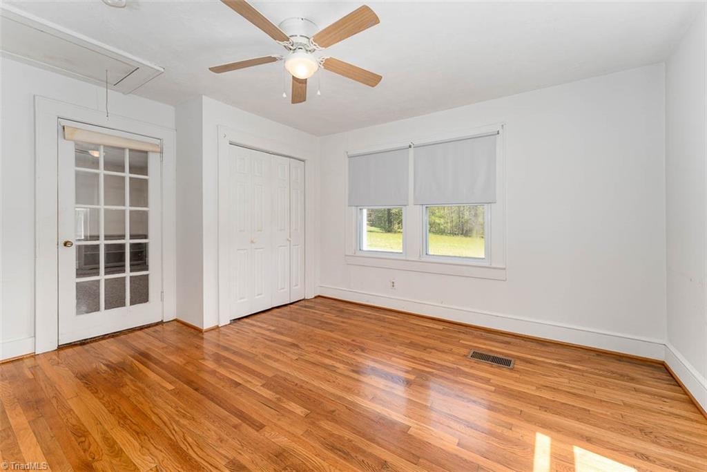 388 Frank Hinkle Road Lexington, NC 27295 - Photo 9 of 24 Gallery Image 9