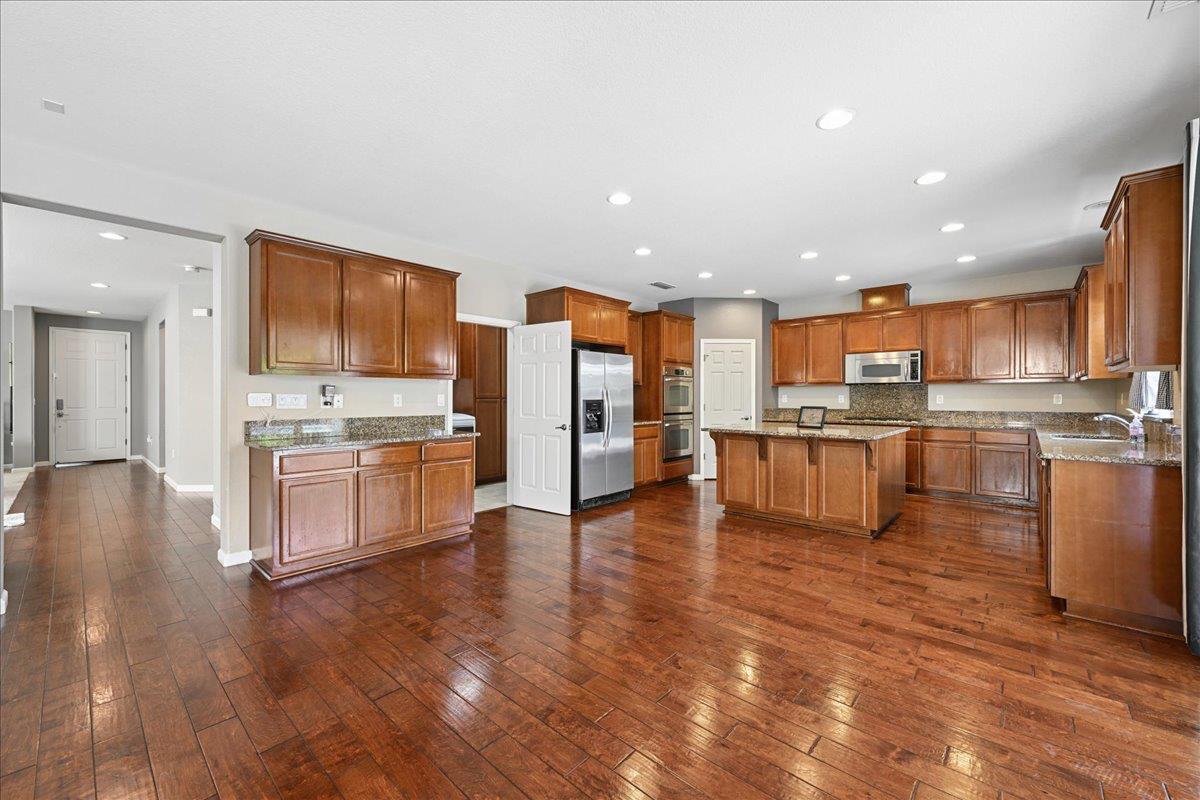 1708 Flora Way Lincoln, CA 95648 - Photo 23 of 78