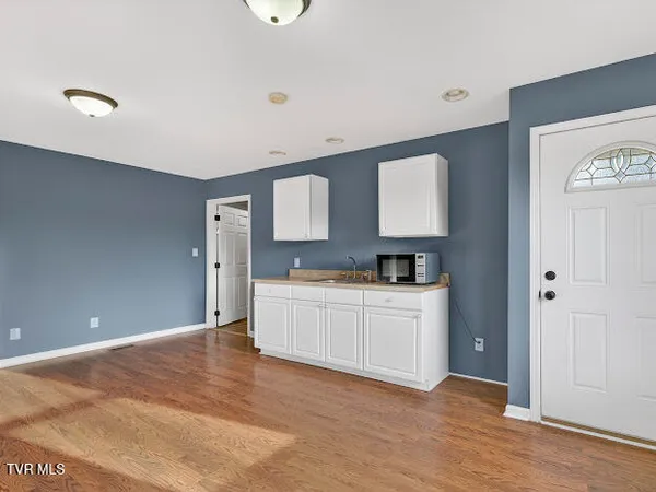 $319,000 | 2701 Broad Street, Bristol, TN 37620