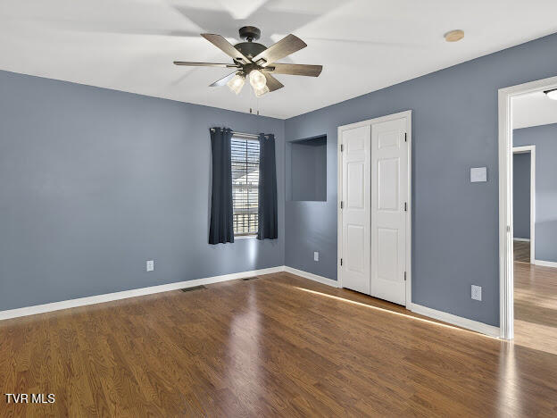 2701 Broad Street Bristol, TN 37620 - Photo 30 of 45 IMG_5731