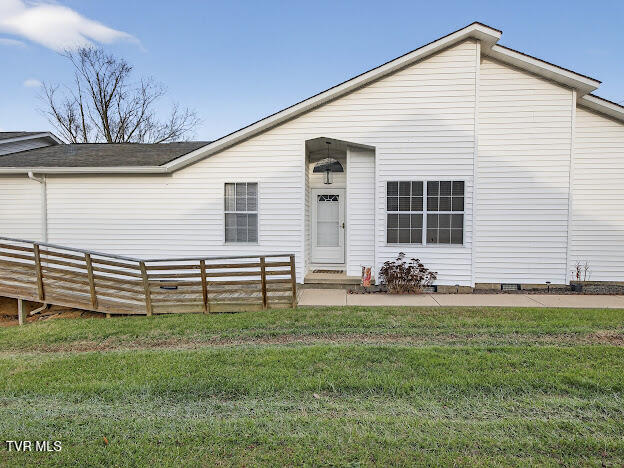 2701 Broad Street Bristol, TN 37620 - Photo 40 of 45 IMG_5741