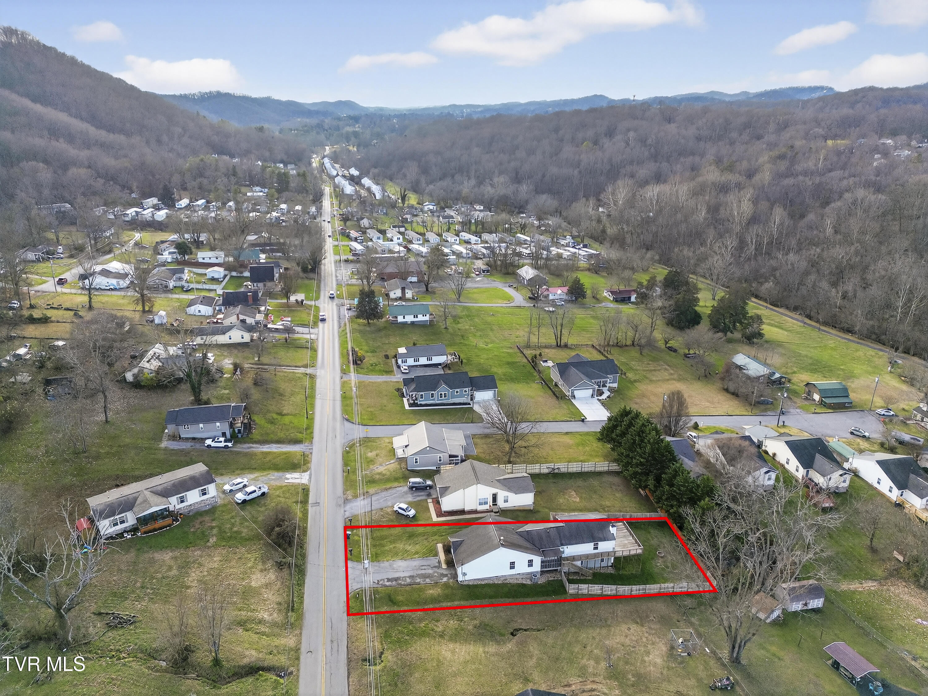 2701 Broad Street Bristol, TN 37620 - Photo 45 of 45 IMG_5746