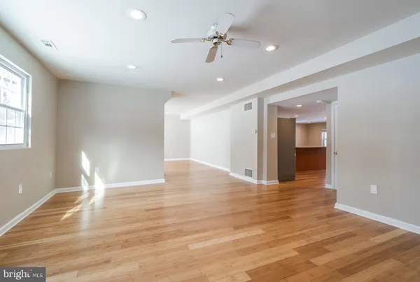$3,300 | 329 Hillcrest Avenue, Conshohocken, PA 19428