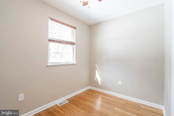 $3,300 | 329 Hillcrest Avenue, Conshohocken, PA 19428