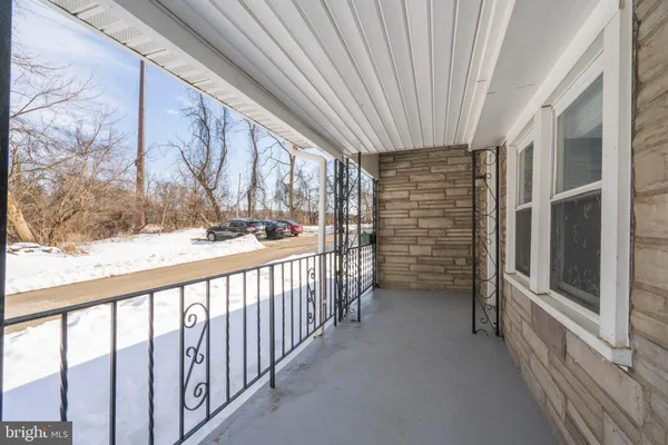 $3,300 | 329 Hillcrest Avenue, Conshohocken, PA 19428