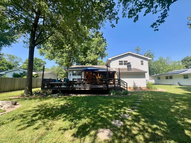 $239,900 | 17 Park Drive, Villa Grove, IL 61956