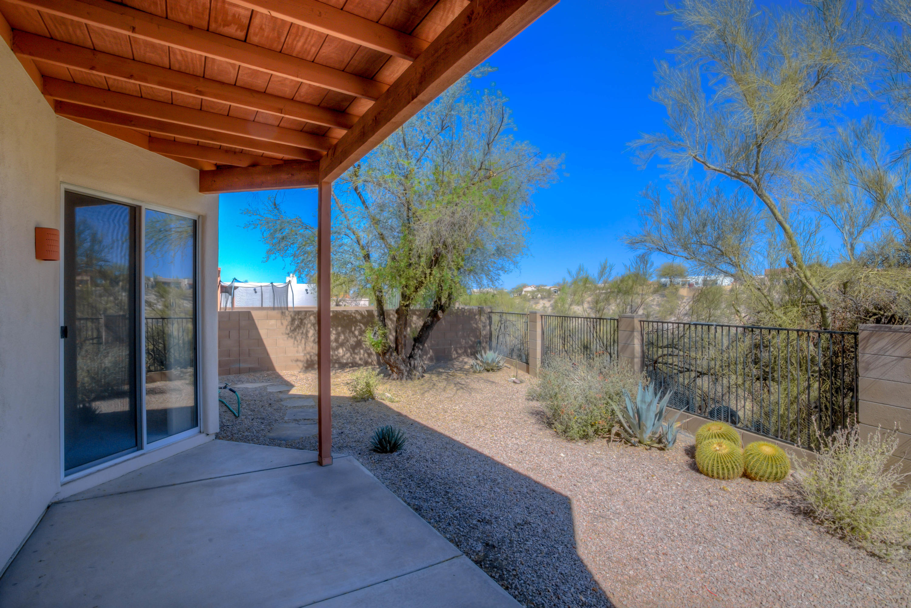 301 East Shadow Bluff Place Tucson, AZ 85704 - Photo 34 of 40