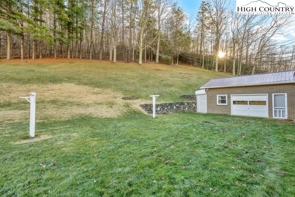 2578 Meat Camp Road Todd, NC 28684 - Photo 11 of 44