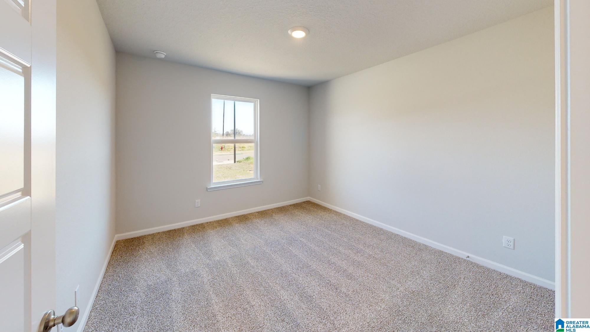 135 Aberdeen Loop Calera, AL 35040 - Photo 10 of 26