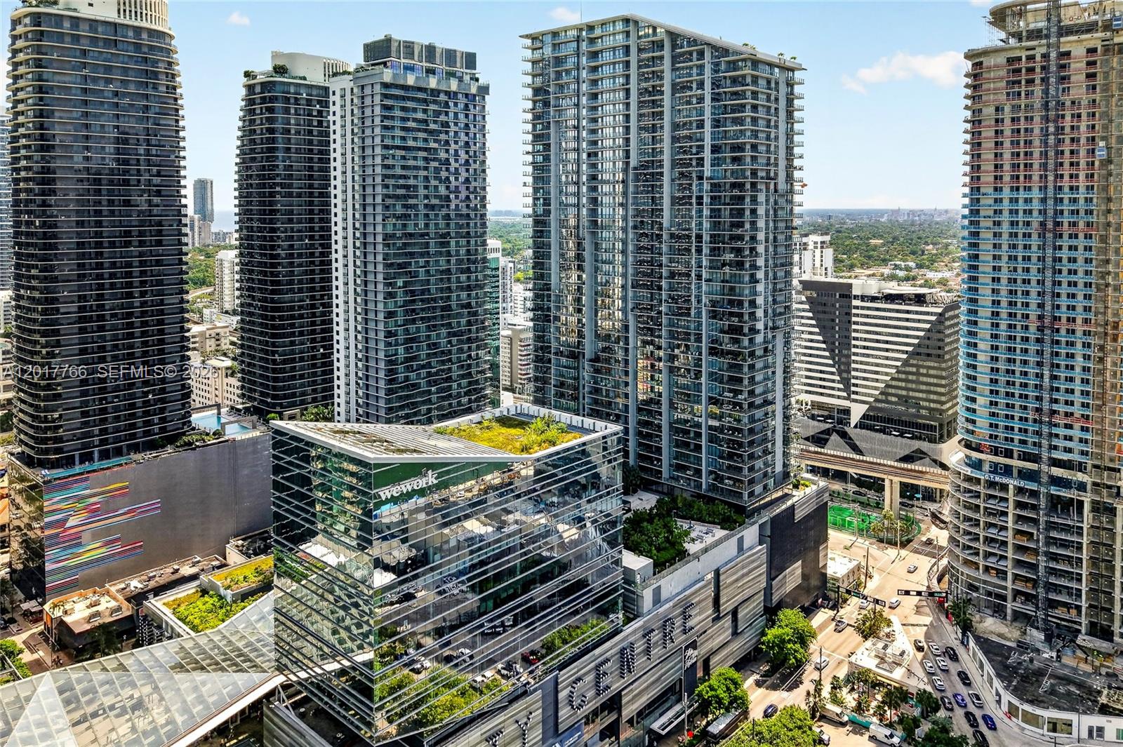 88 Southwest 7th Street, Unit PH4202 Miami, FL 33130 - Photo 84 of 88