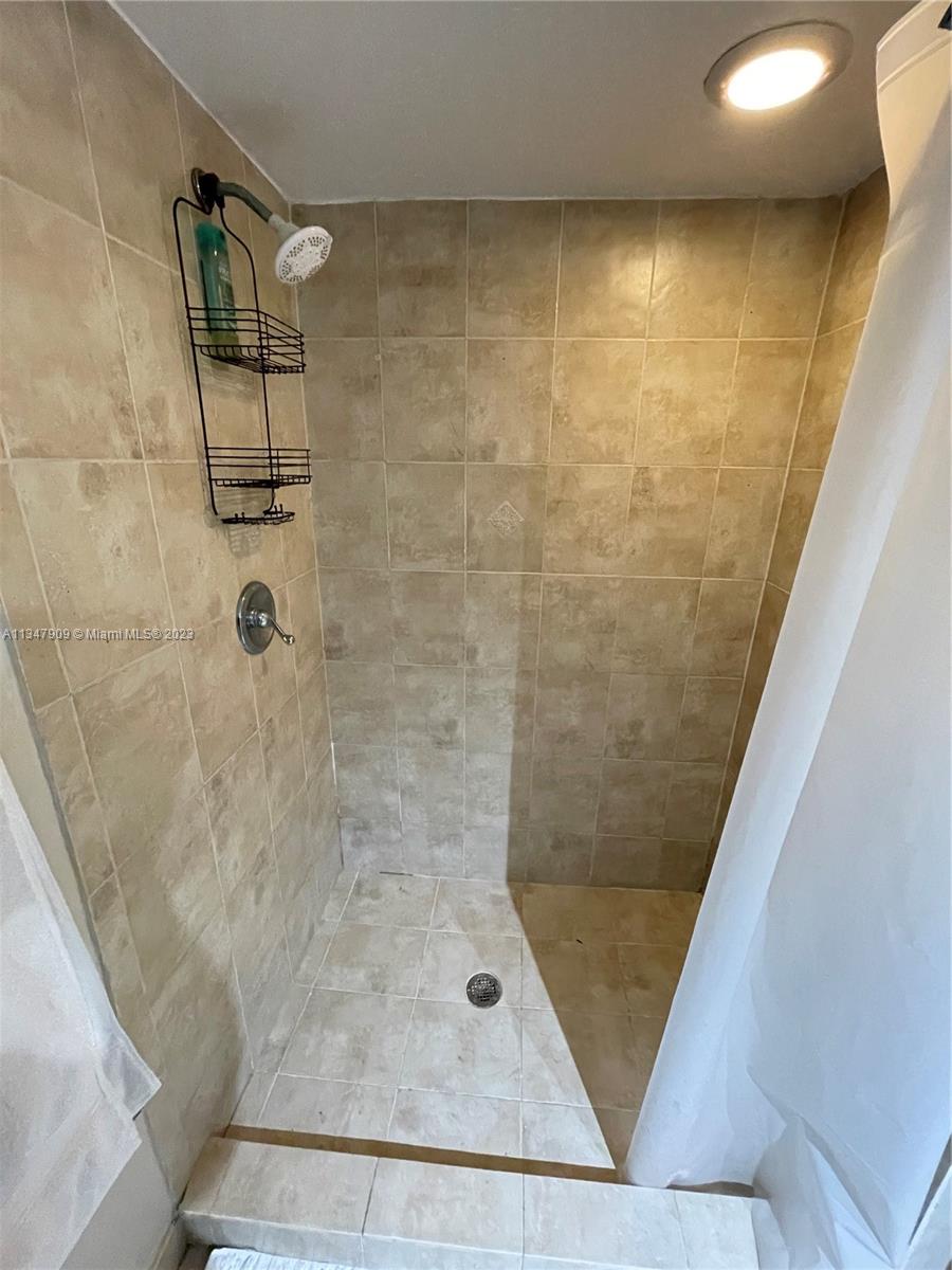 Ives Estates Miami, FL 33179 - Photo 19 of 34