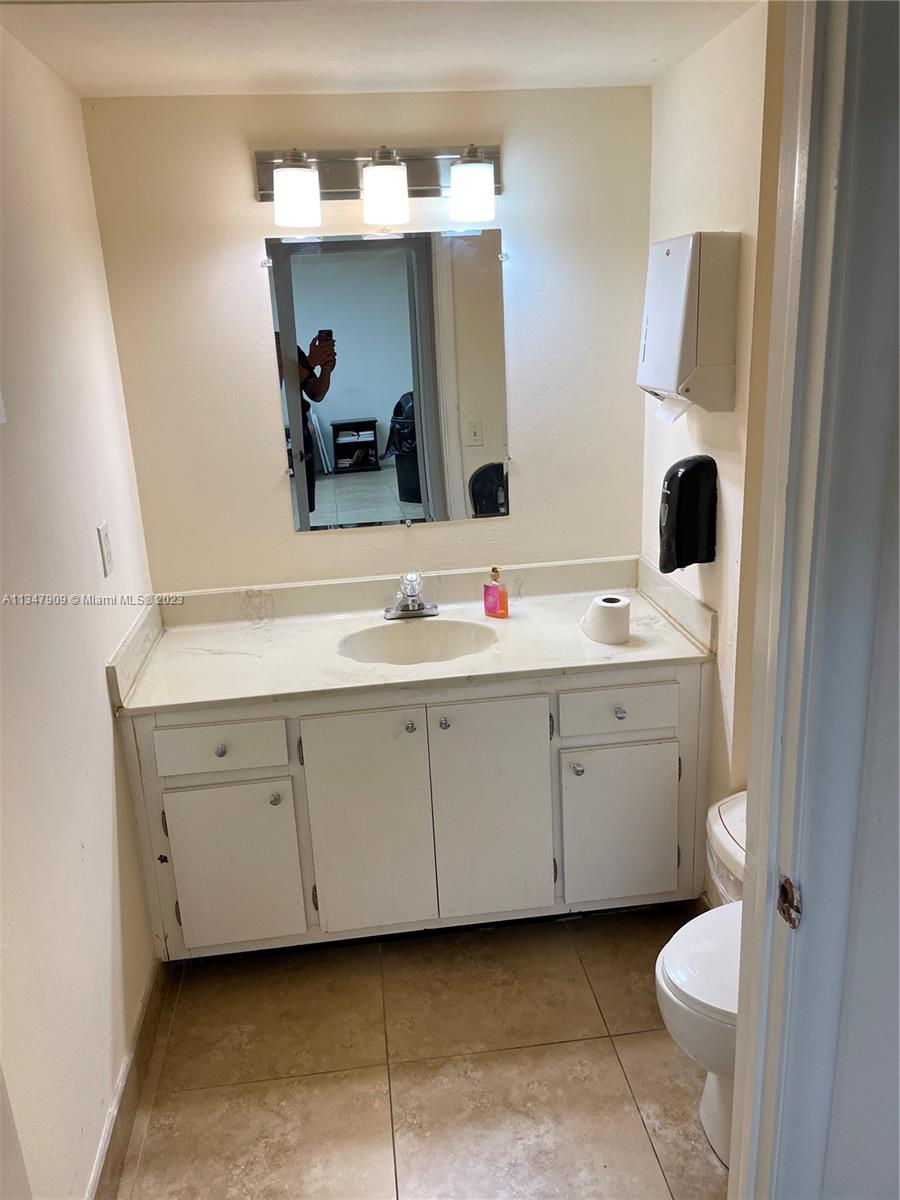 Ives Estates Miami, FL 33179 - Photo 31 of 34