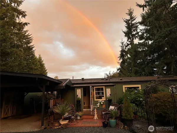 $585,000 | 16119 254th St Court East, Graham, WA 98338