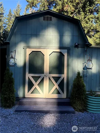 $585,000 | 16119 254th St Court East, Graham, WA 98338