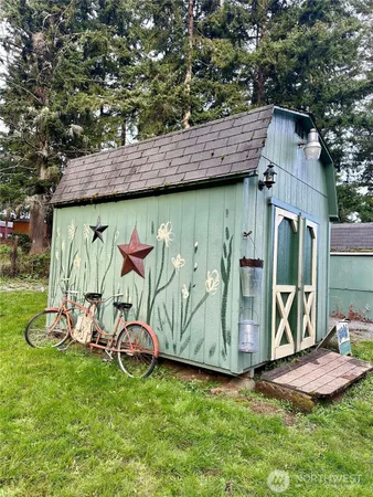 $585,000 | 16119 254th St Court East, Graham, WA 98338