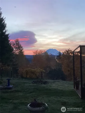 $585,000 | 16119 254th St Court East, Graham, WA 98338