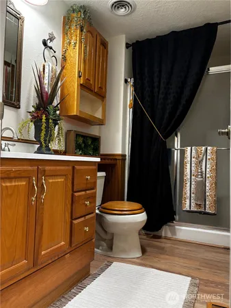 $585,000 | 16119 254th St Court East, Graham, WA 98338