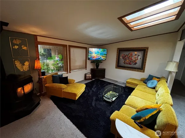 $585,000 | 16119 254th St Court East, Graham, WA 98338