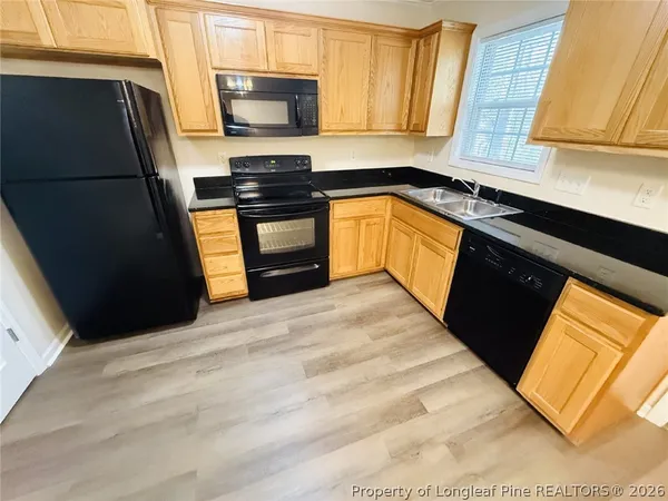 $1,100 | 3332 Kenmont Lane, Unit C, Hope Mills, NC 28348