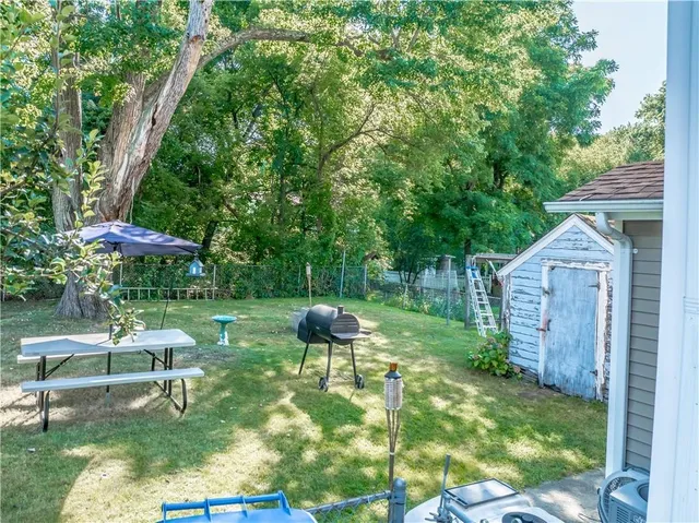 $459,000 | 8 Arnold Avenue, Lincoln, RI 02865