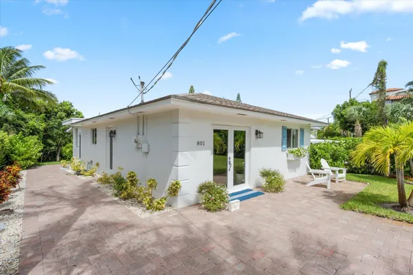 $6,500 | 801 Hibiscus Avenue, Juno Beach, FL 33408