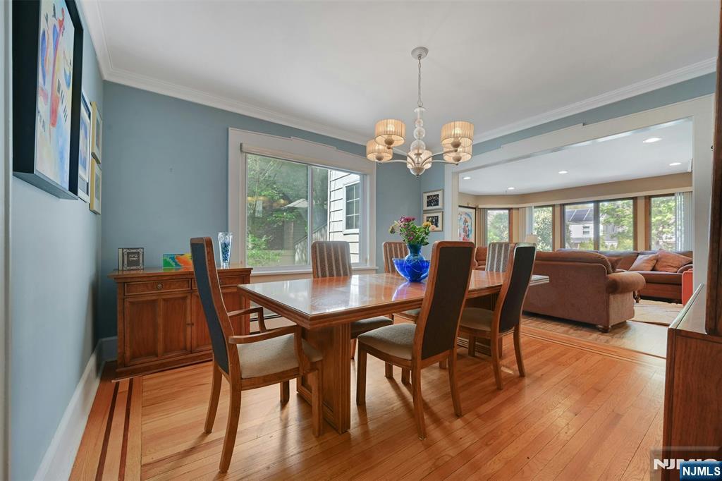 1334 Pennington Road Teaneck, NJ 07666 - Photo 5 of 36