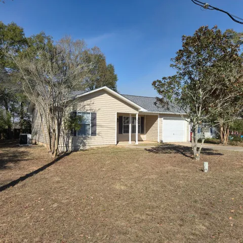 $219,000 | 292 North Avenue East, Crestview, FL 32536