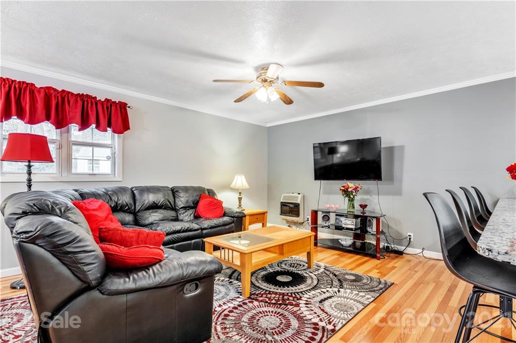 32 St Andrews Road Arden, NC 28704 - Photo 6 of 34 Gallery Image 6