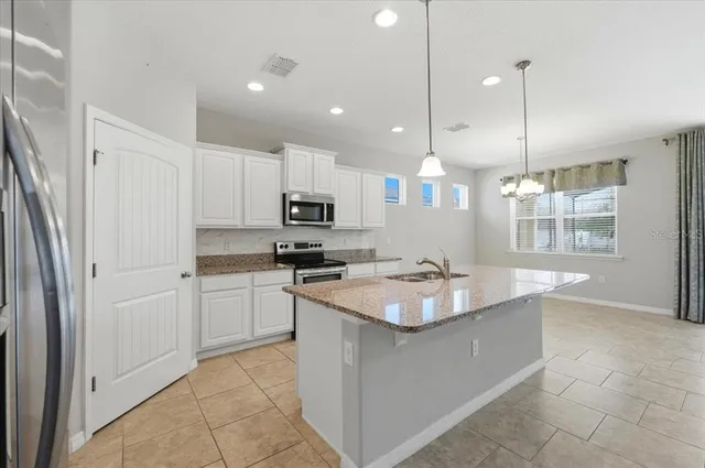 $2,475 | 145 Waterside Circle, Winter Haven, FL 33880