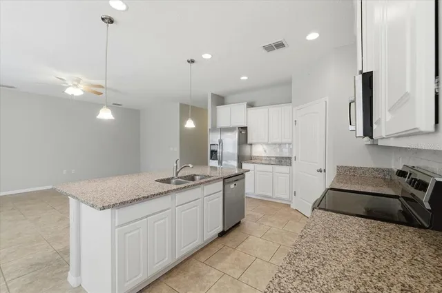 $2,475 | 145 Waterside Circle, Winter Haven, FL 33880