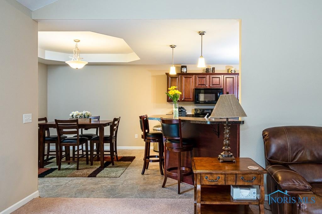 2140 Oakside Road Toledo, OH 43615 - Photo 11 of 34 Gallery Image 11