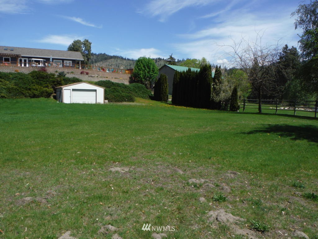 8211 Riverview Road Peshastin, WA 98847 - Photo 4 of 11 Gallery Image 4