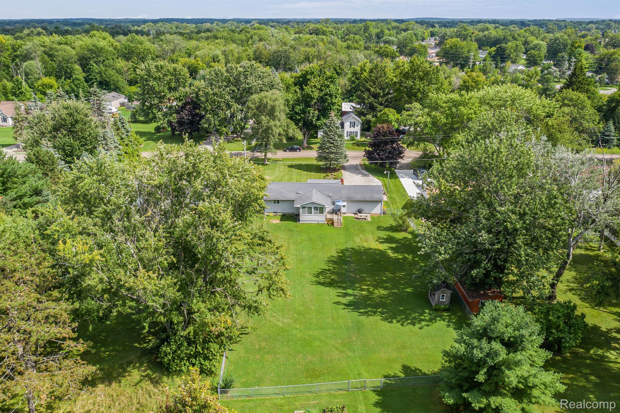 11124 Main Road Fenton, MI 48430 - Photo 41 of 43 Gallery Image 41