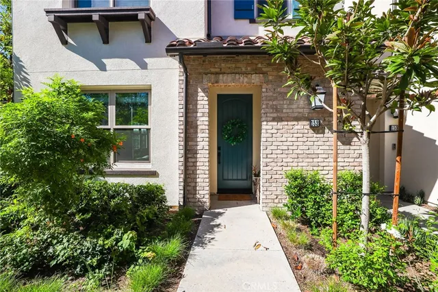 $1,599,950 | 152 Newburry, Irvine, CA 92618