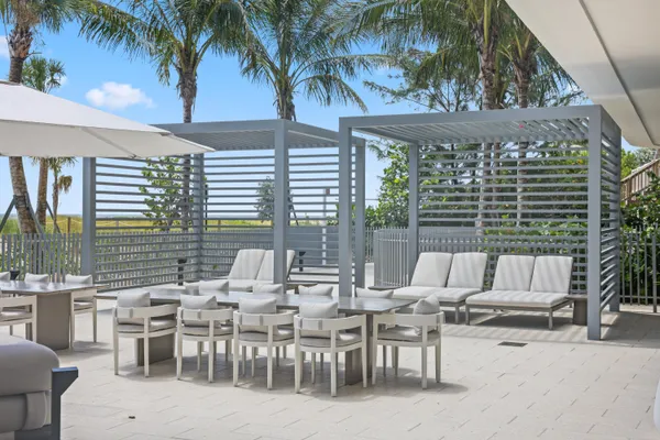 $25,000 | 900 North Ocean Boulevard, Unit UPH03, Pompano Beach, FL 33062