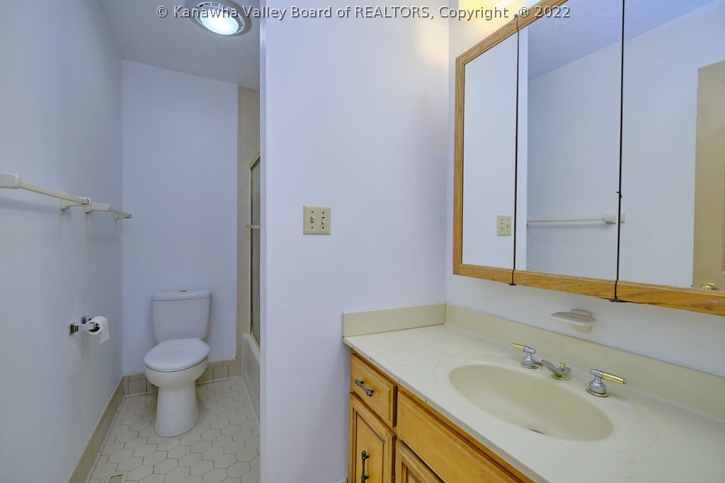 1602 Kirklee Road Charleston, WV 25314 - Photo 21 of 49 Gallery Image 21