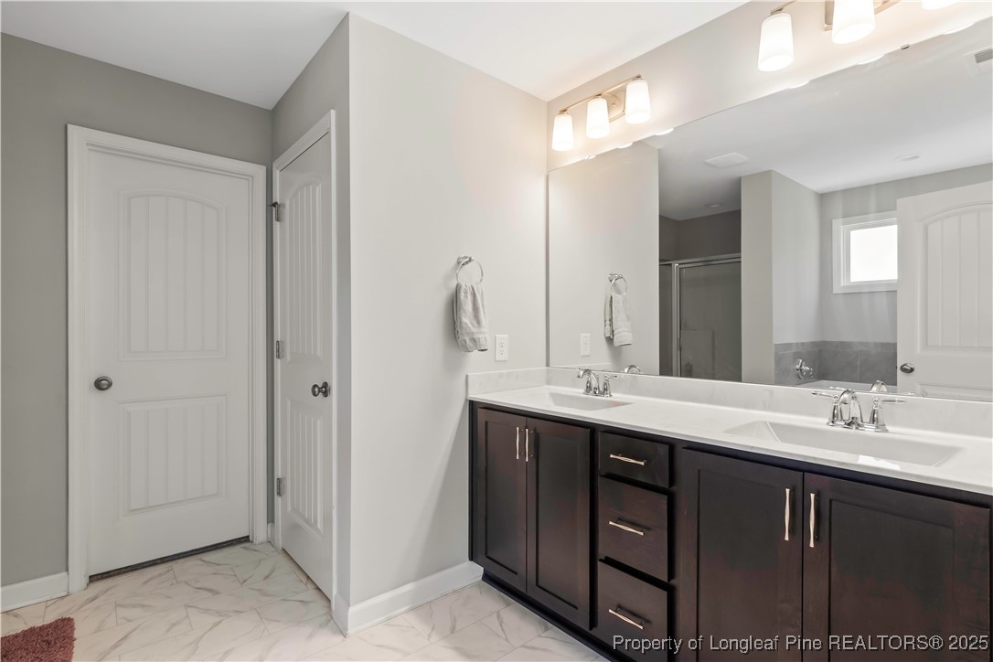 6767 Running Fox Road Hope Mills, NC 28348 - Photo 25 of 43 Gallery Image 25
