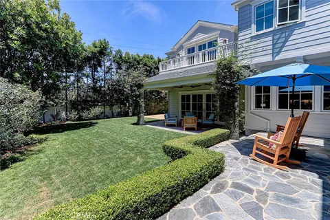 $8,000,000 | 3311 Elm Avenue, Manhattan Beach, CA 90266